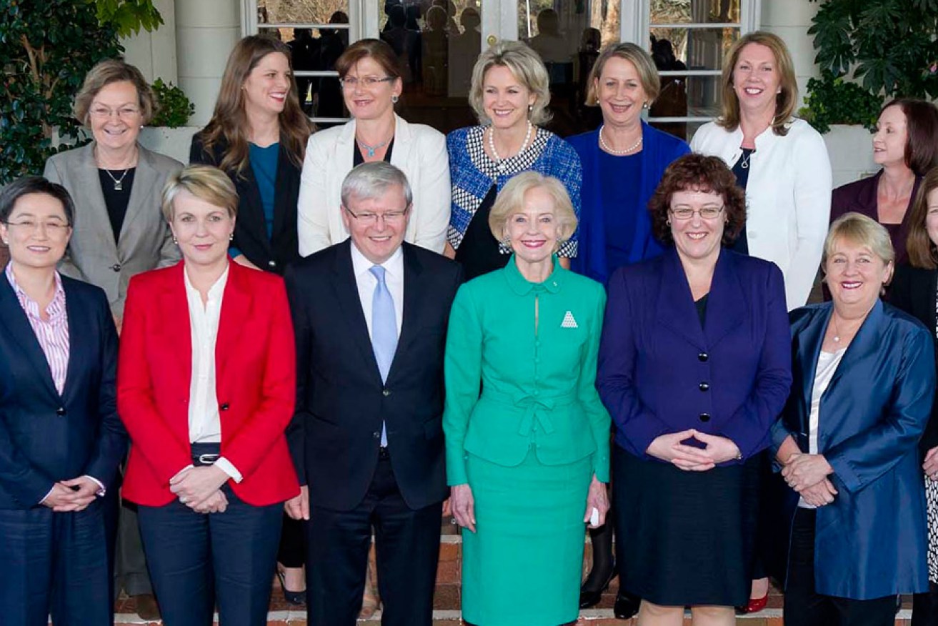 Kevin Rudd with the women in his new Cabinet and Governor-General Quentin Bryce (to his right).