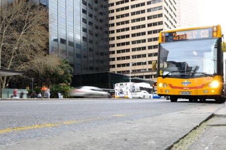 Bus drivers threaten January strike