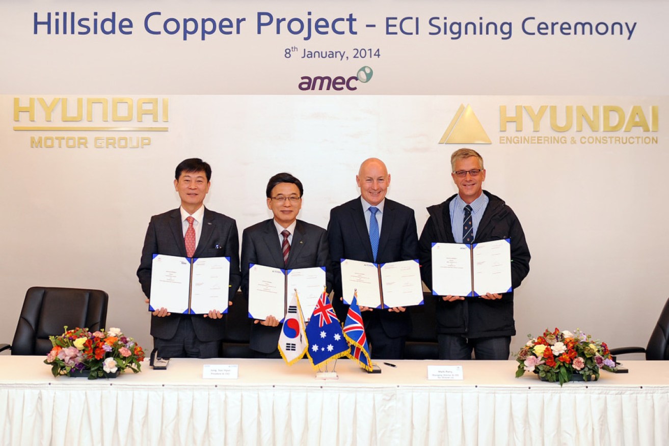 Hyundai officials with Mark Parry ( second from right).
