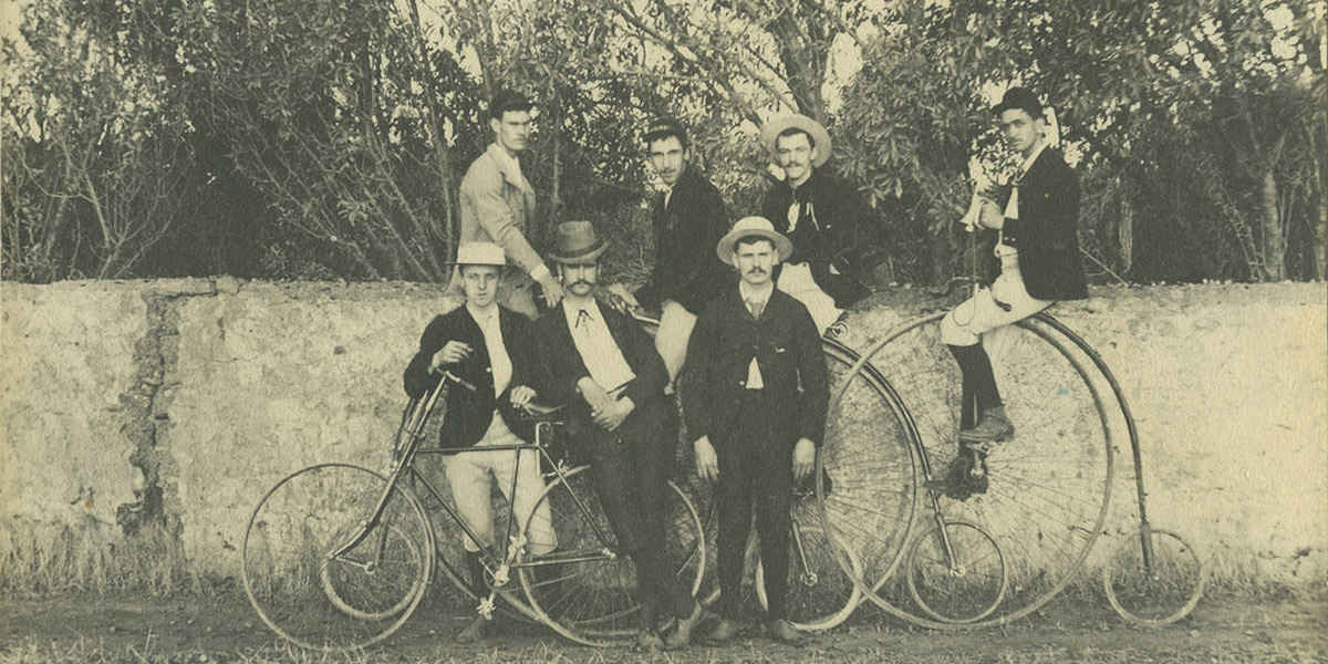 A group of male cyclists with bicycles and penny farthings c1890. Photo courtesy of City of Adelaide (ref HP1781)