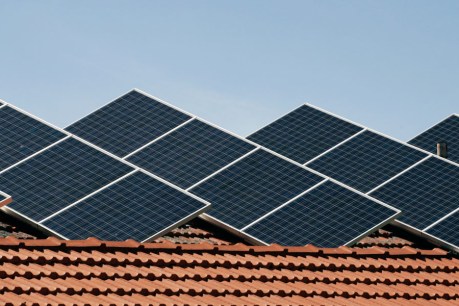 Rooftop solar threat to grid requires holistic response