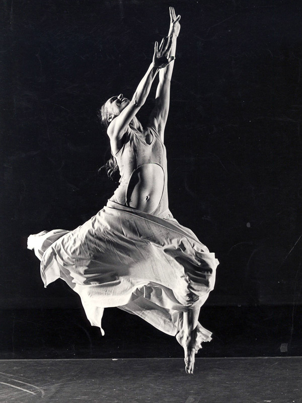 Elizabeth Dalman dancing in an Australian Dance Theatre work in the 1970s.