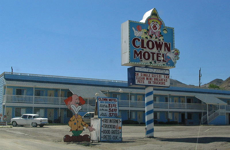 The Clown Motel in Tonopah. Source: Ken Lund/Wikipedia Commons