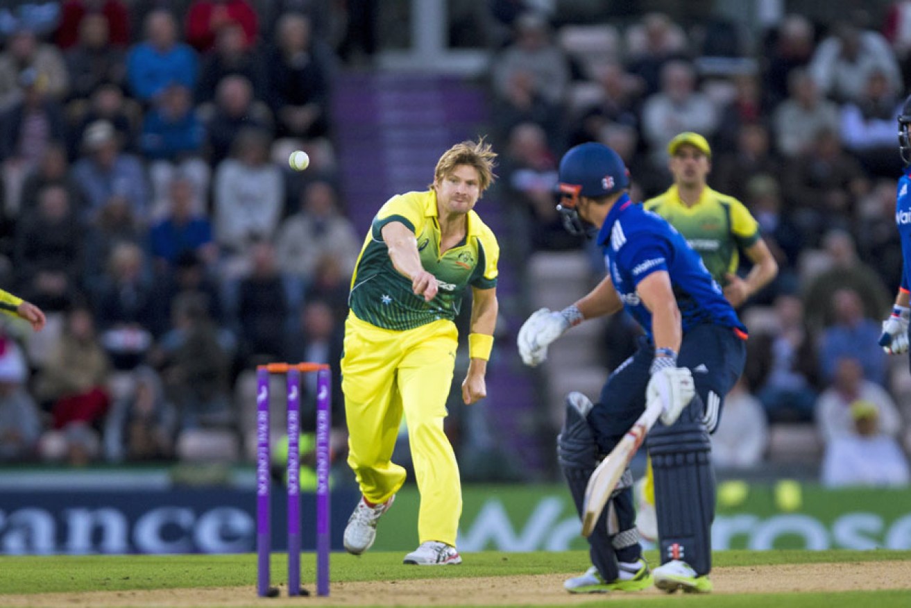 Shane Watson attempts to run out England's James Taylor.