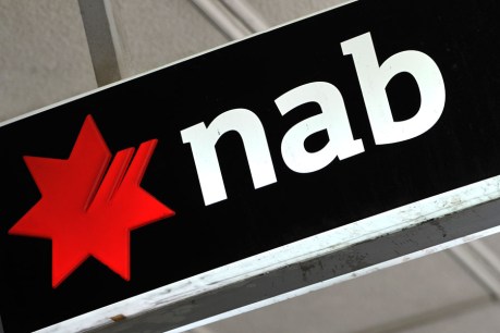 NAB lifts cash earnings