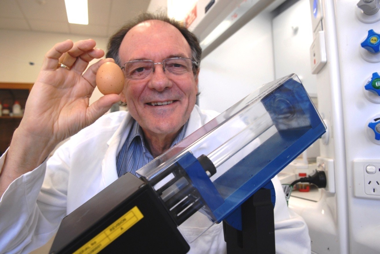 Flinders University's Professor Colin Raston has synthesised lidocaine in his Vortex Fluidic Device (VFD). Professor Raston won an Ig Nobel prize for unboiling an egg with the VFD. 