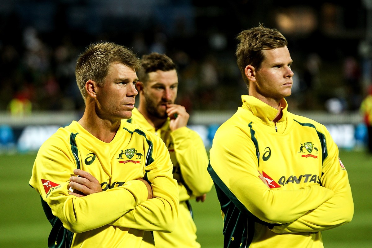 (L to R) David Warner, Matthew Wade and Steve Smith of Australia look on after the third Chappell-Hadlee Trophy New Zealand v Australia ODI at Seddon Park, Hamilton, Monday, Feb. 8, 2016. (AAP Image/SNPA, Martin Hunter) NO ARCHIVING, EDITORIAL USE ONLY, IMAGES TO BE USED FOR NEWS REPORTING PURPOSES ONLY, NO COMMERCIAL USE WHATSOEVER, NO USE IN BOOKS WITHOUT PRIOR WRITTEN CONSENT FROM AAP