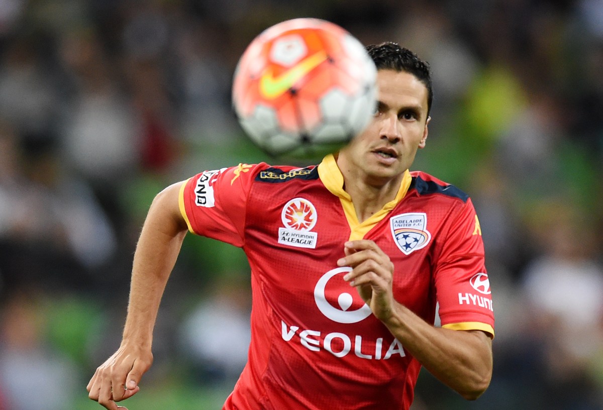Marcelo Carrusca of Adelaide United during the Melbourne Victory and Adelaide United round 20 A League match at AAMI Park in Melbourne, Friday, Feb. 19, 2016. (AAP Image/Tracey Nearmy) NO ARCHIVING,, EDITORIAL USE ONLY