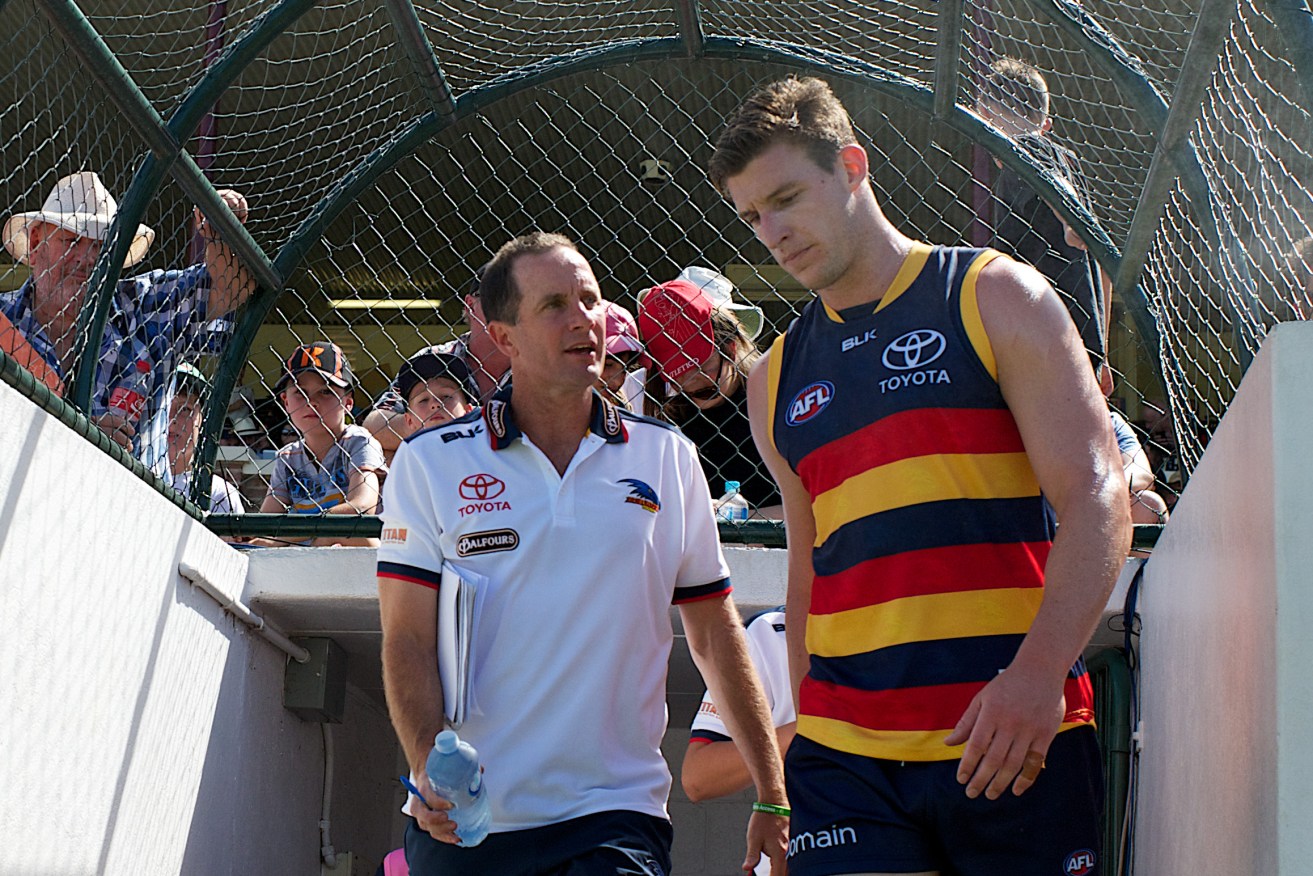 Don Pyke has a quiet word with Josh Jenkins. Photo: Michael Errey, InDaily.