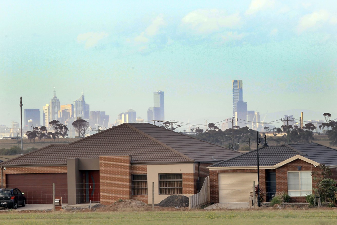 An Australian authority on planning says Adelaide should not follow Melbourne's urban sprawl failures. Photo: David Crosling, AAP.