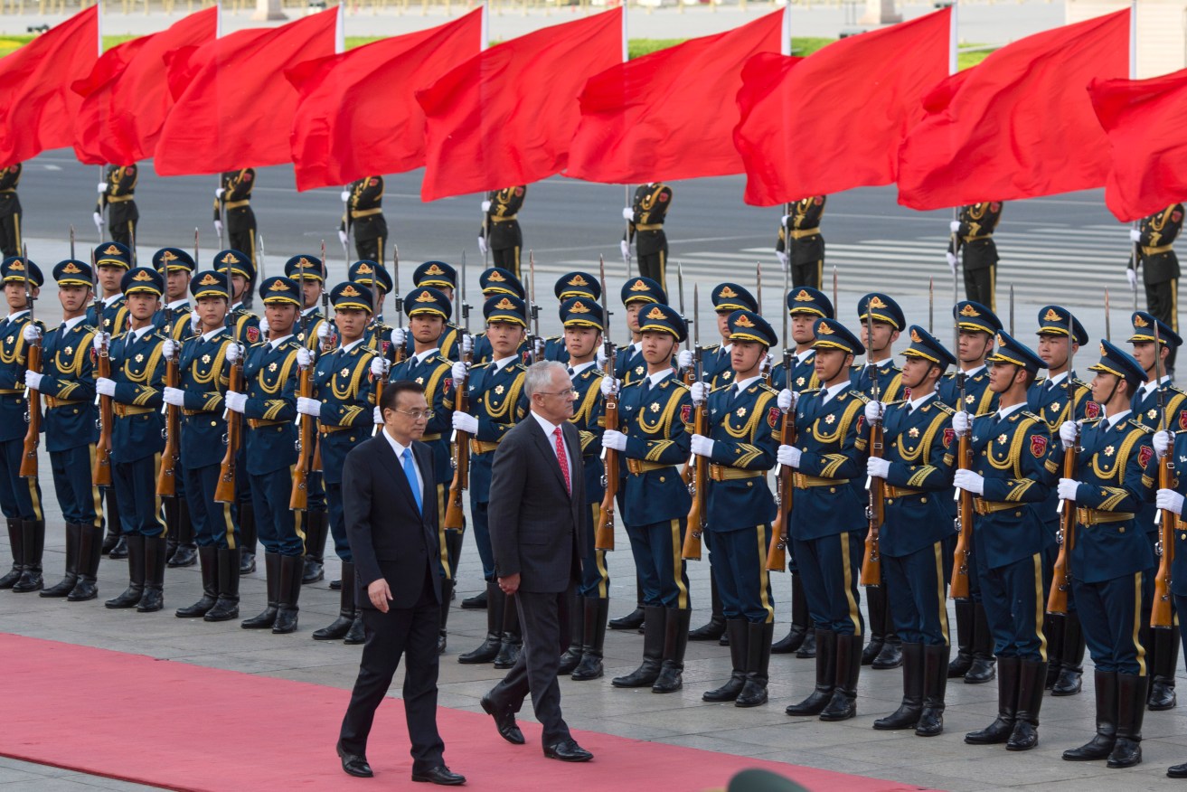 Prime Minister Malcolm Turnbull with Chinese Premier Li Keqiang outside the Great Hall of the People in Beijing this week. Photo: AP/Ng Han Guan