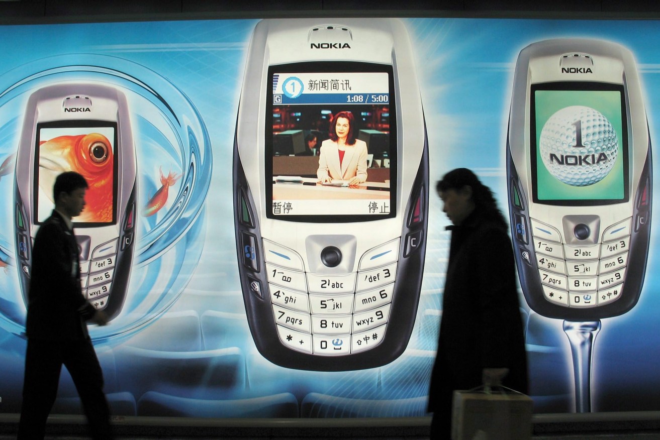 A billboard promoting Nokia mobile telephones with Internet capabilities in 2004. Photo: EPA/ADRIAN BRADSHAW