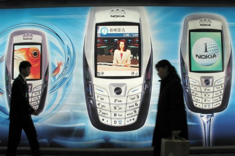Nokia name to return to mobile phones