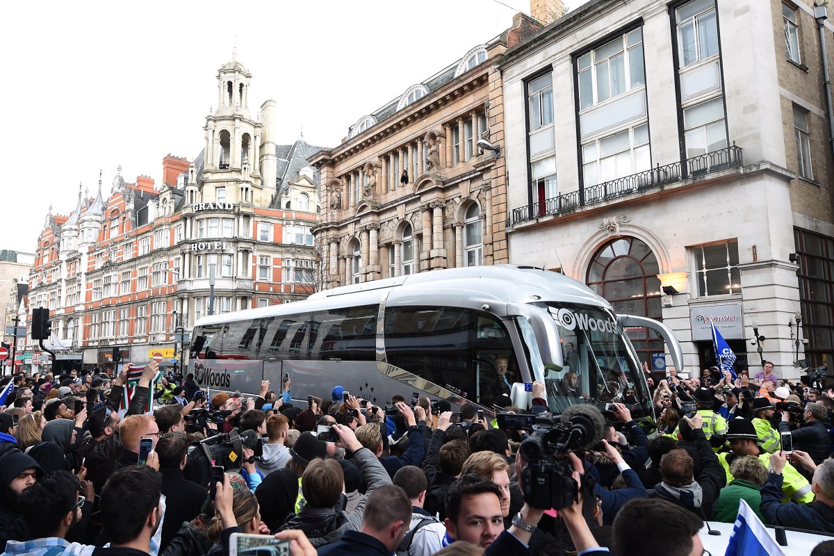 The bus carrying the Leicester City squad leaves the San Carlo Pizzeria in Leicester.. Picture date: Tuesday May 3, 2016. Photo credit should read: Joe Giddens/PA Wire