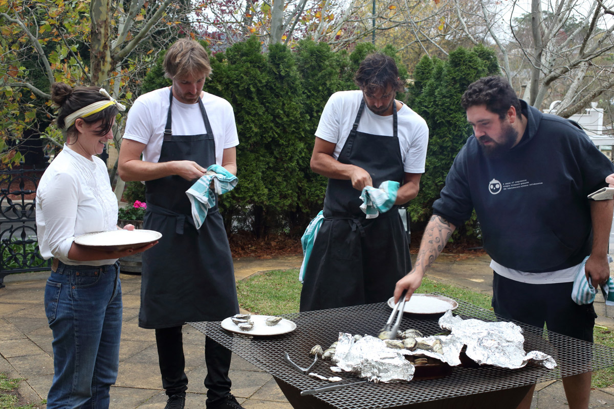 Darren-Robertson-Mark-Labrooy-and-Duncan-Welgemoed_oysters-Tony-Lewis