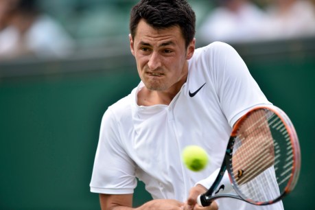 Tomic called to apologise for “retard” comment