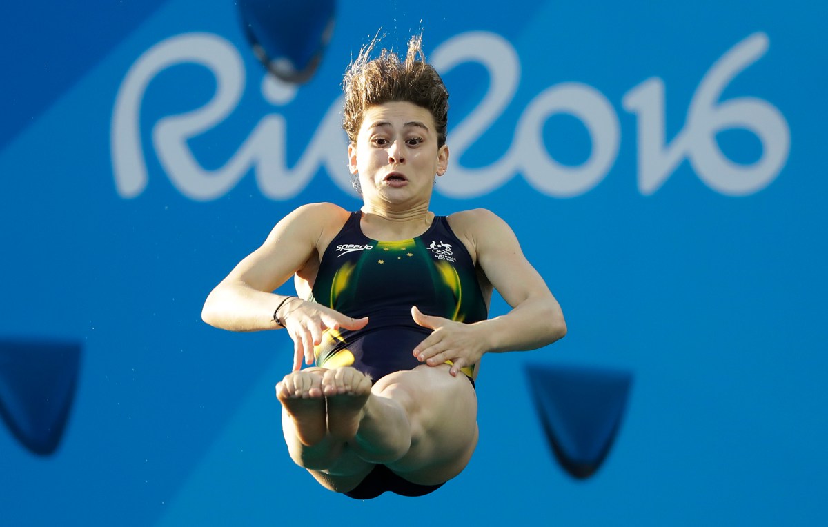Australia's Maddison Keeney competes during the women's 3-meter springboard diving final in the Maria Lenk Aquatic Center at the 2016 Summer Olympics in Rio de Janeiro, Brazil, Sunday, Aug. 14, 2016. (AP Photo/Wong Maye-E)