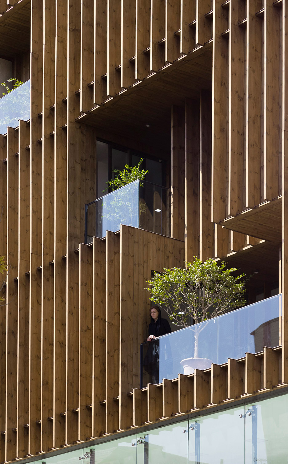 Zero-carbon city apartment complex for Adelaide