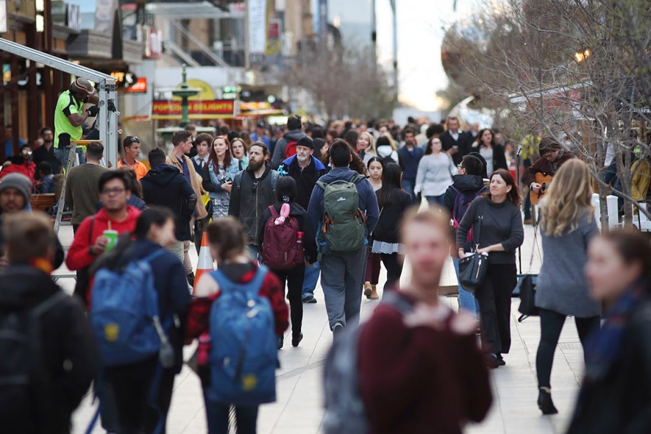 Shoppers in Rundle Mall. Photo: Tony Lewis/InDaily