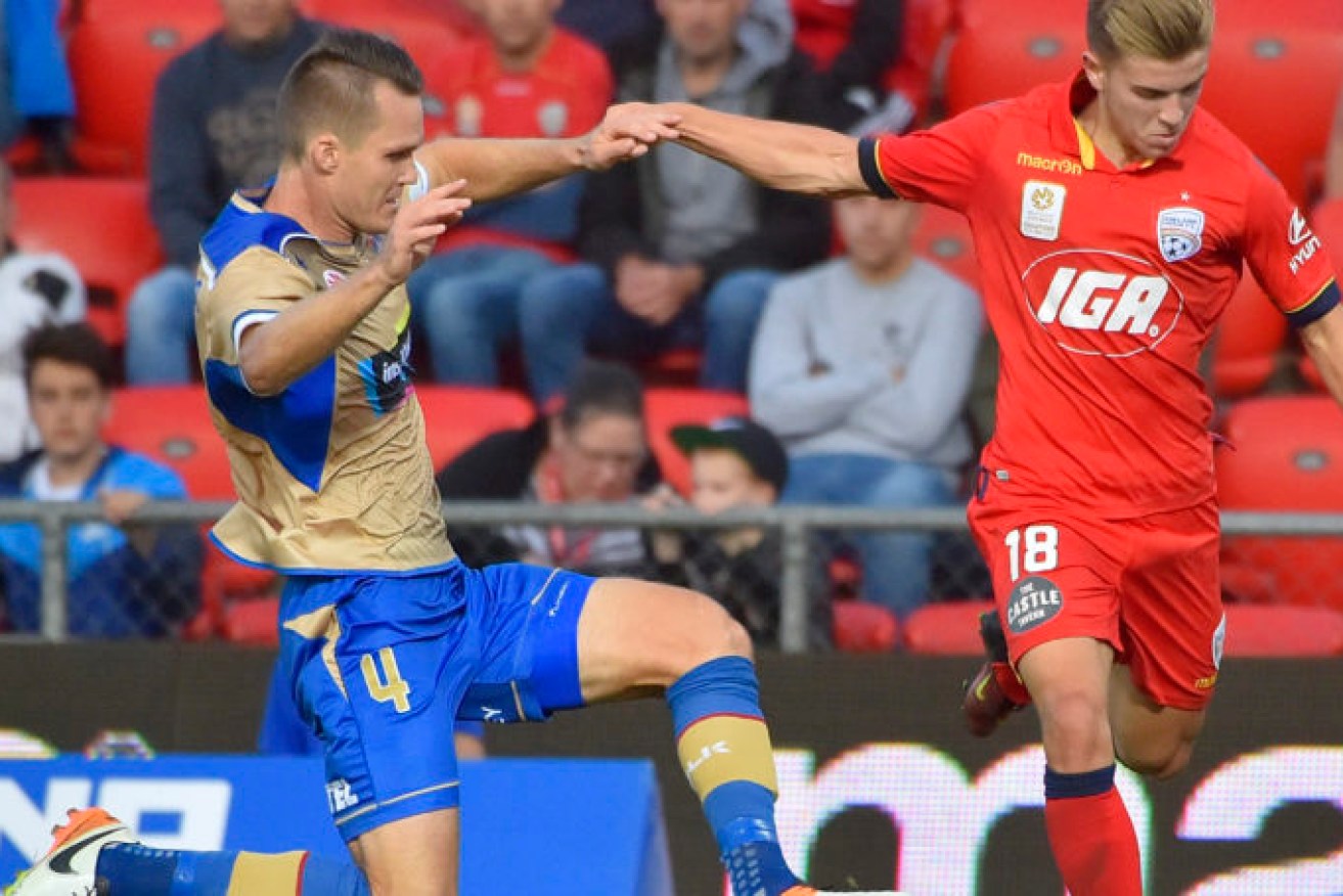 Riley McGree in action for United. Photo: David Mariuz / AAP