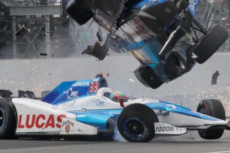 “Rough ride” as Indycar stars crash out