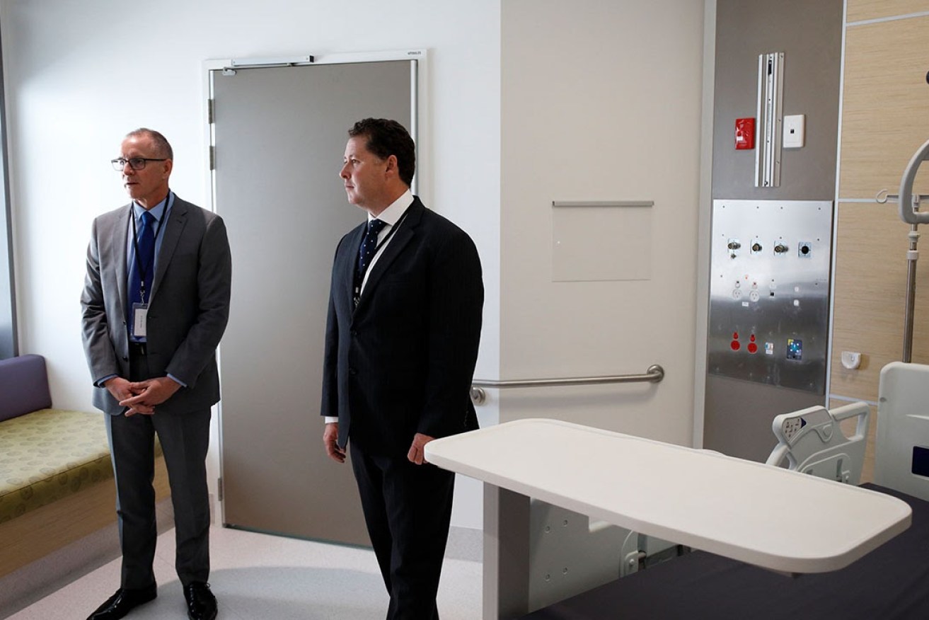 Jay Weatherill and Jack Snelling during a visit to the new Royal Adelaide Hospital. Photo: Tony Lewis / InDaily