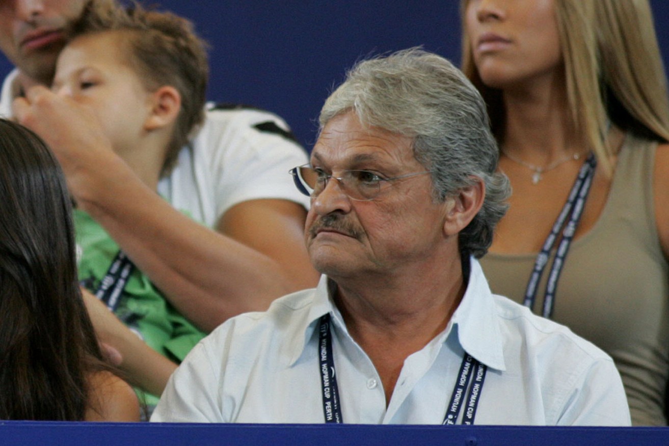 Nick Philippoussis watches his son play in 2006. Photo: Mark Ralston / AP