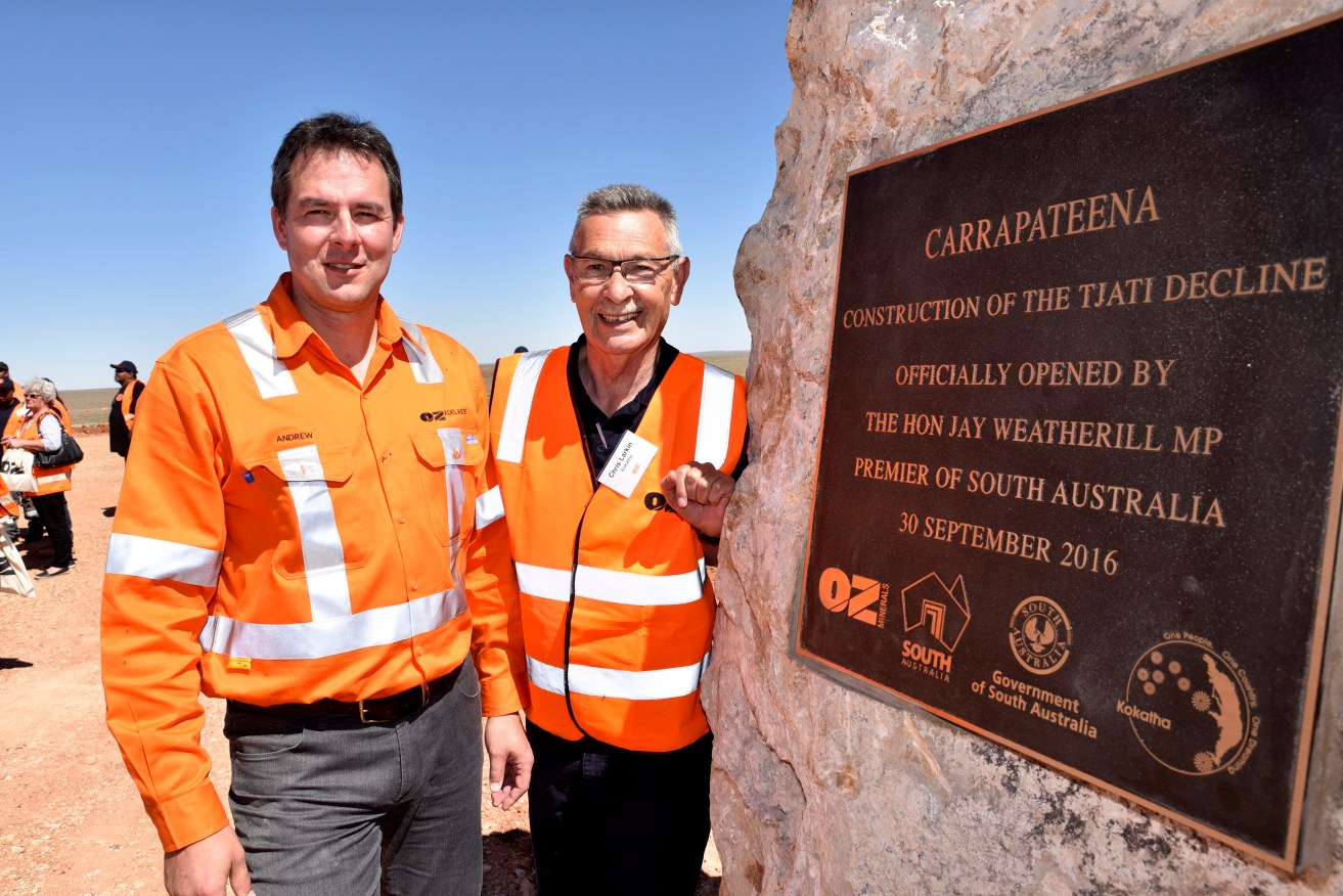 Oz Minerals CEO Andrew Cole, left, with Kokatha Aboriginal Corporation Chairman Chris Larkin at the Carrapateena site in 2016. Photo: David Mariuz / AAP