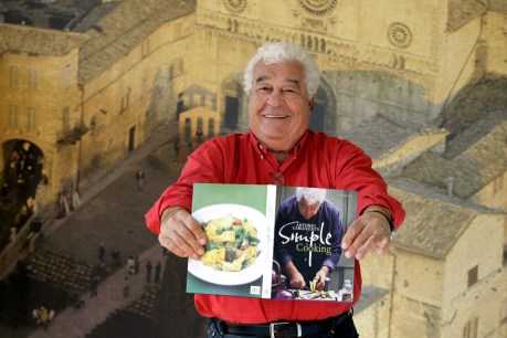 Celebrity chef Antonio Carluccio dies