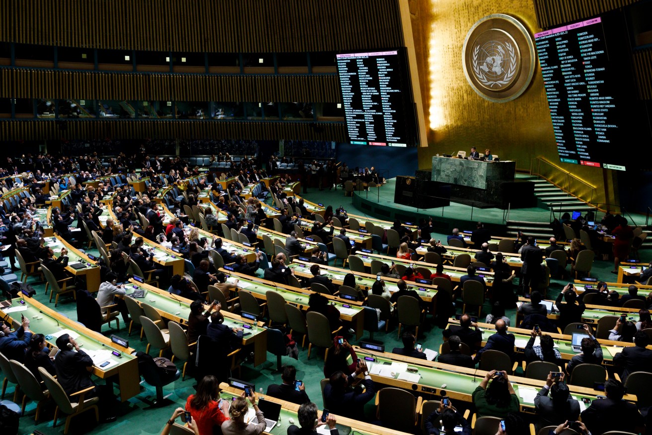Screens showing voting results during the United Nations General Assembly emergency special session on Jerusalem. Photo: EPA/Justin Lane