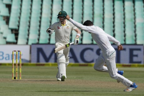 Recalled spinner rattles Aussies in South Africa