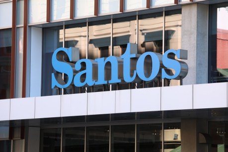 Santos allowed to start work on contested gas pipeline