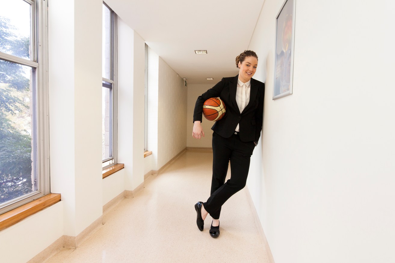 Law student Mollie McKendrick juggles her life on the basketball court with the law court during her legal studies at Flinders.
