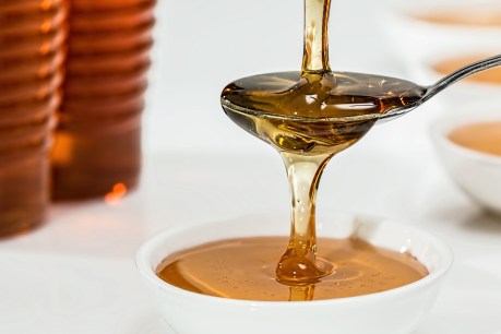 ‘Fake’ honey being sold in Australia, report claims