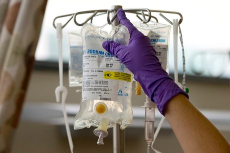 Common chemo side-effects more prevalent in women than men