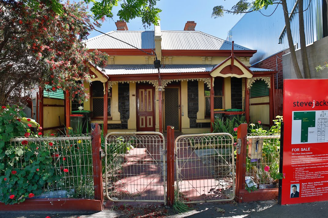 A local heritage listed building at 306 Gilbert Street is at risk of demolition. Photo: Tony Lewis/InDaily