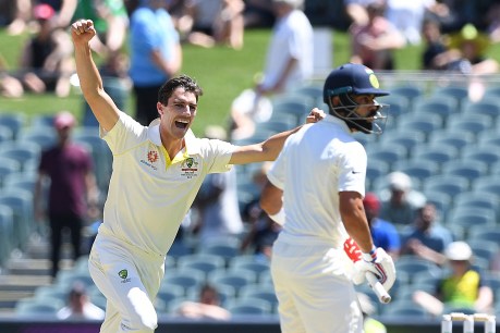 Aussies on top early at Adelaide Oval