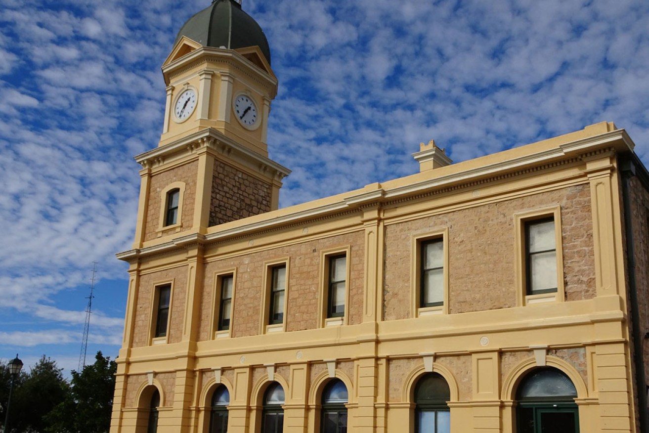 Ripe for the painting: Moonta's grand town hall. Photo: denisbin / flickr