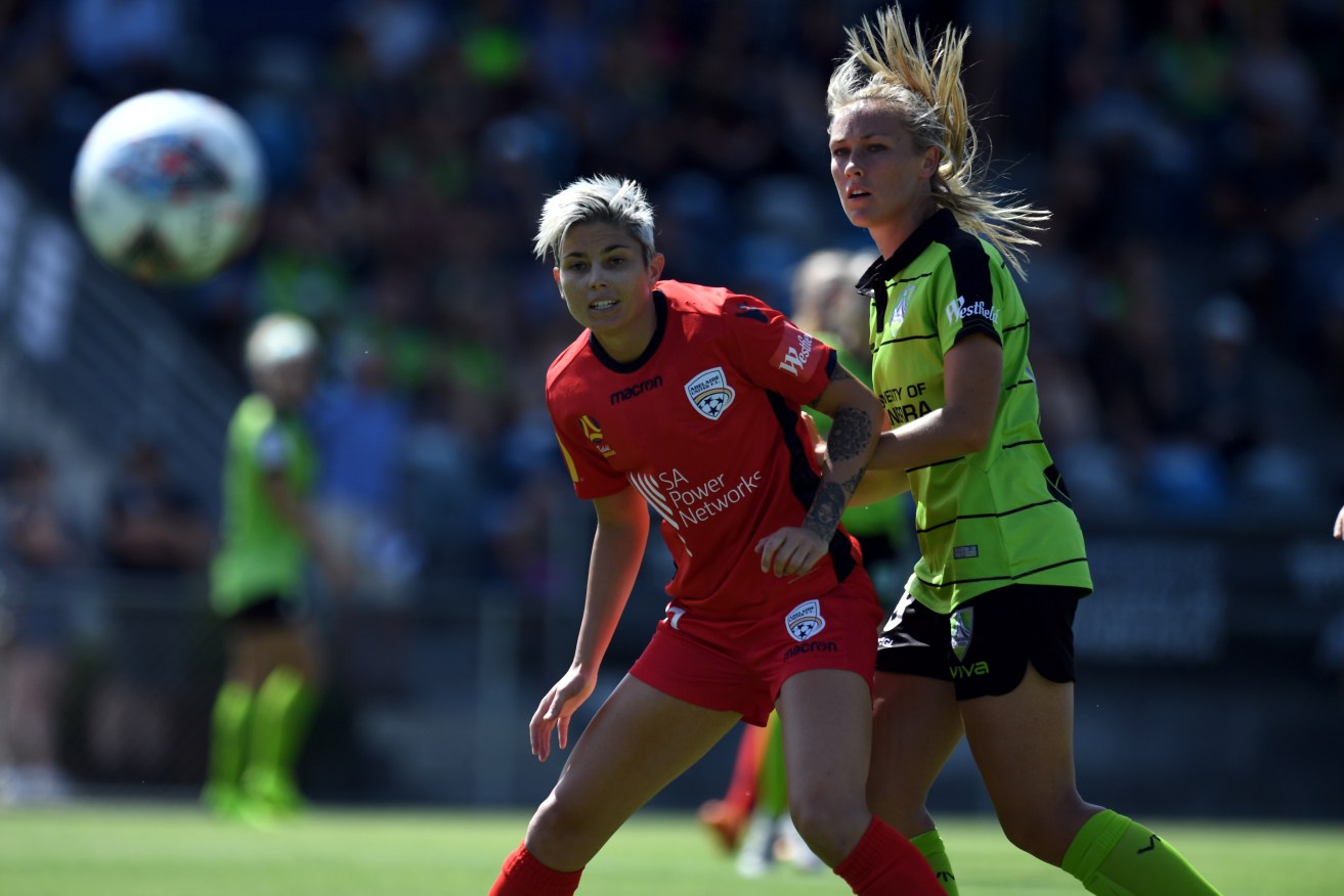 Michelle Heyman (left) is one of Adelaide United's stars. Photo: AAP/Sam Mooy