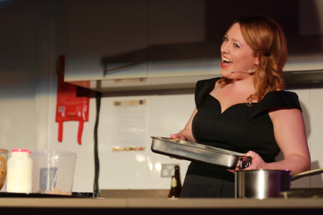 Singing cook launches new recipe book at Fringe