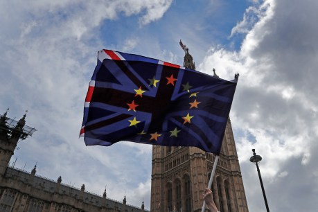 EU agrees to delay Brexit deadline until October