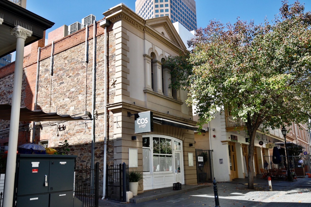Cos Restaurant on Leigh Street has permanently closed. Photo: Tony Lewis / InDaily