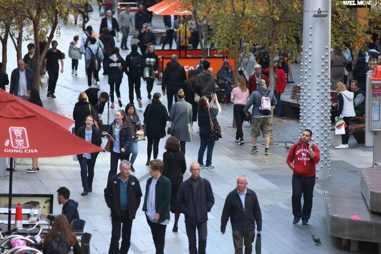 Pedestrians in Rundle Mall. Photo: Tony Lewis/InDaily