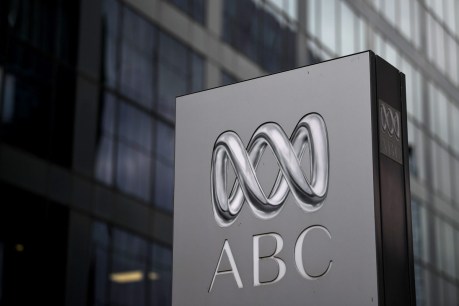 Govt rejects results of ABC political interference inquiry