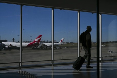 Australia extends international travel ban