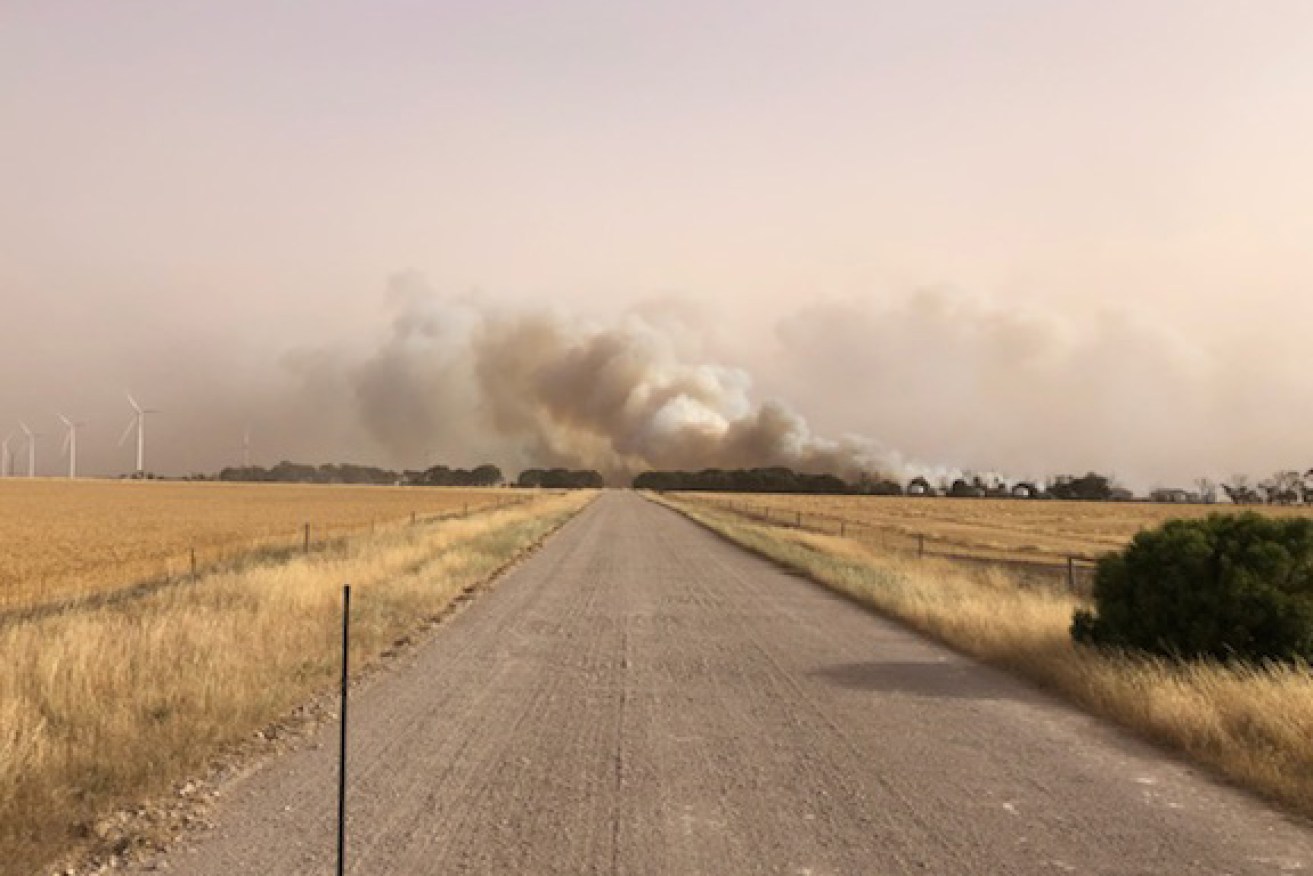 The fire at Seven Roads, between Yorketown and Edithburgh. Photo: Nicholas Collins 