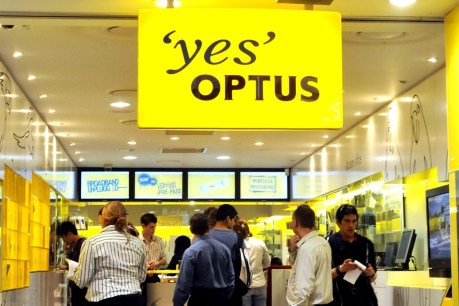 ‘Angry’ Optus boss dodges questions about hack