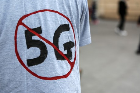 Phone towers targeted amid virus-5G conspiracy theory