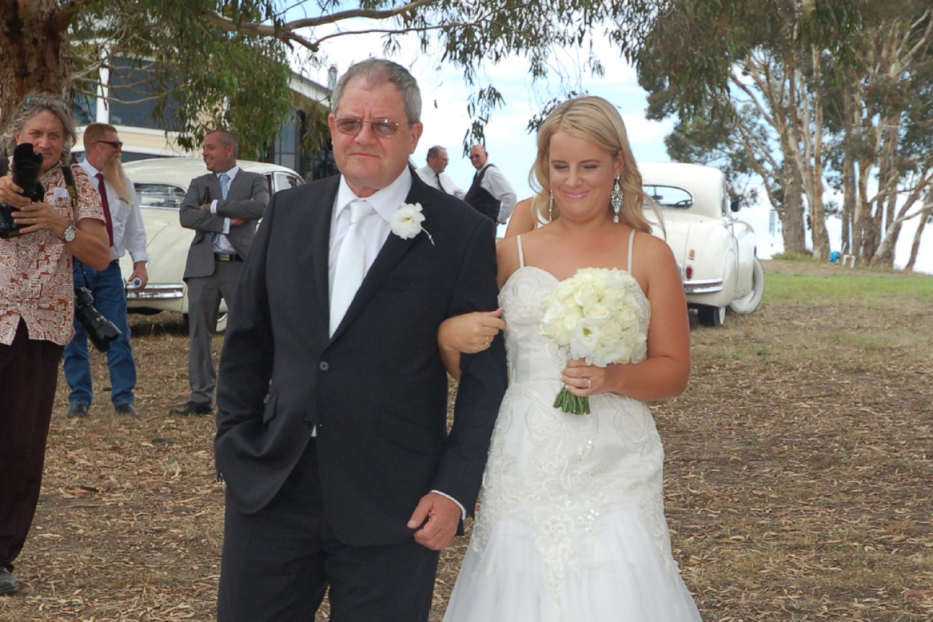 Melissa Vakulin with dad Michael Simmonds on her wedding day in 2015. Photo supplied