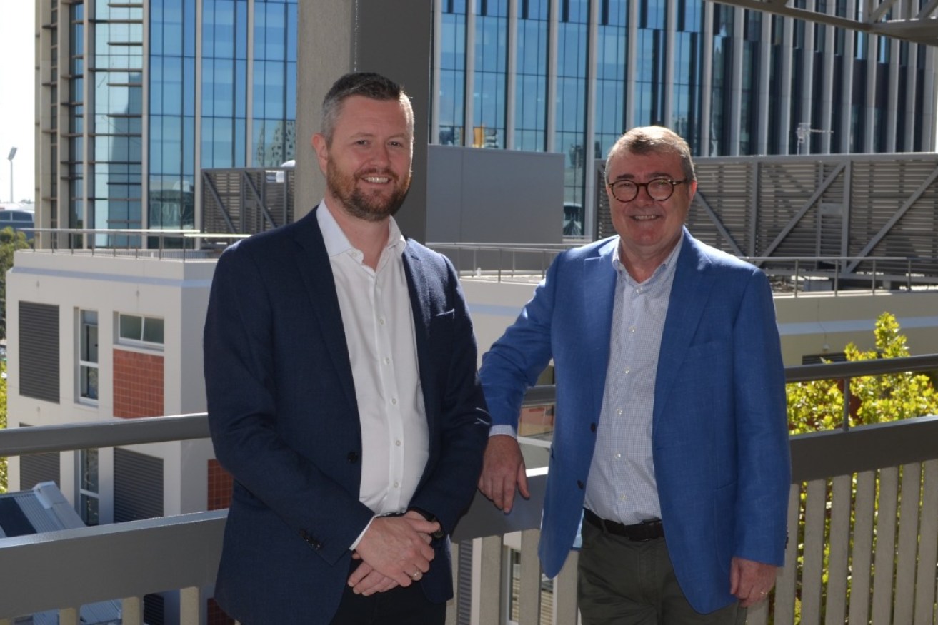 UniSA Vice Chancellor David Lloyd and Nova Group CEO Jim McDowell have signed an MoU agreeing to collaborate on research and graduate opportunities for the next five years. Image: InDaily.